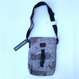 🏝NWT DC Shoe Satchel Bag 🏝